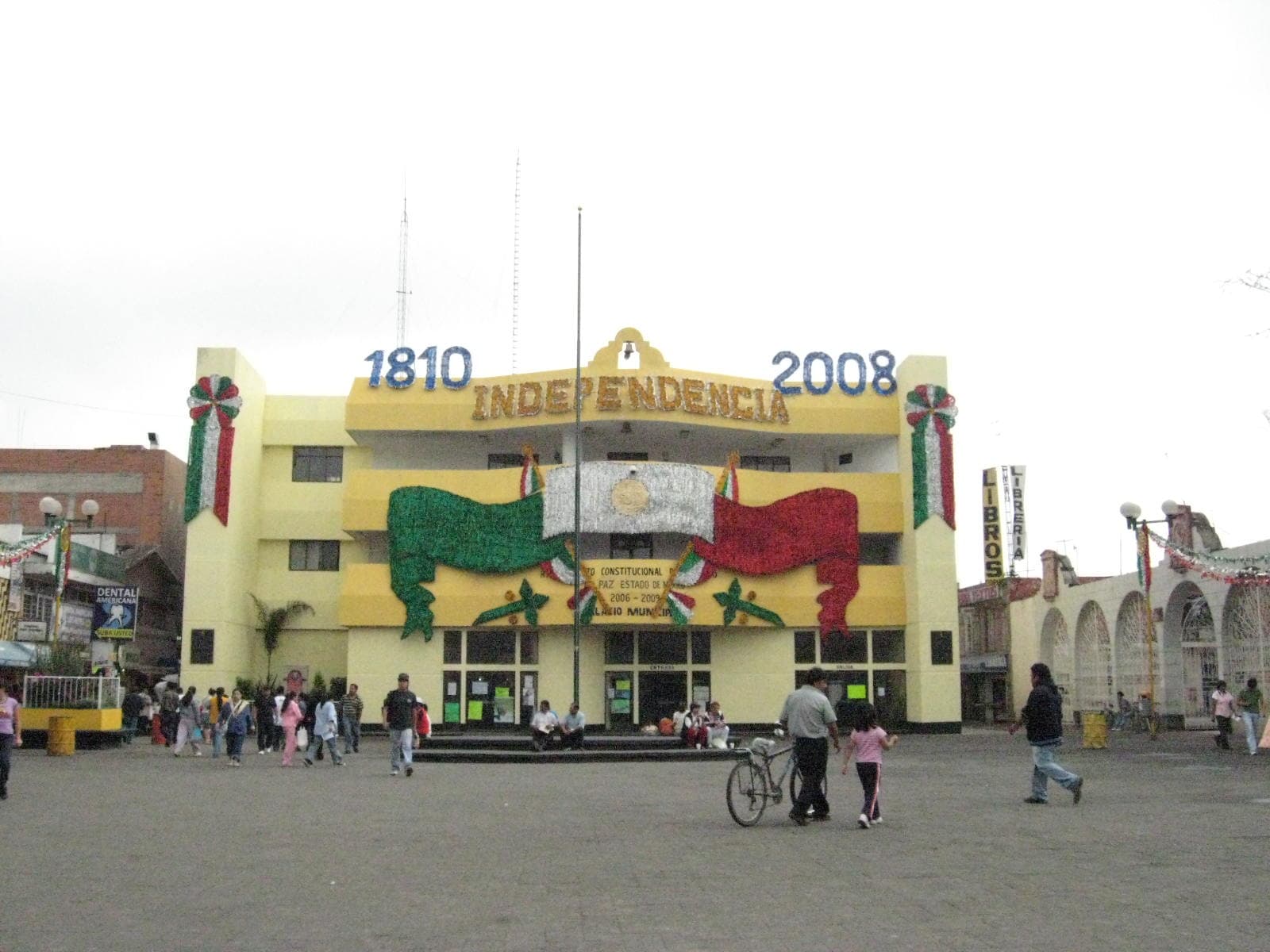 La Paz — Clara Contigo